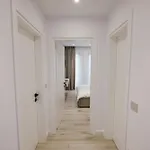 Alko Cozy 1-bedroom 0-a * Korce