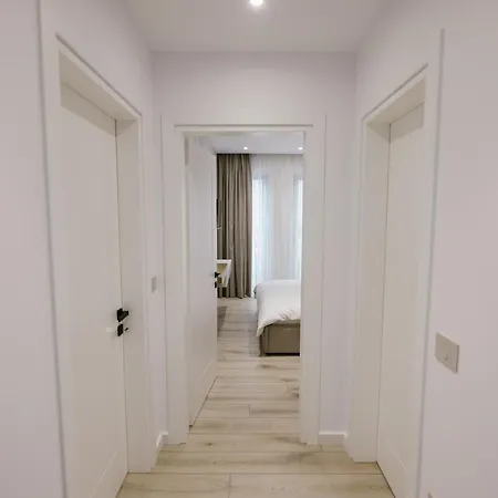 Alko Cozy 1-bedroom 0-a * קורצ'ה