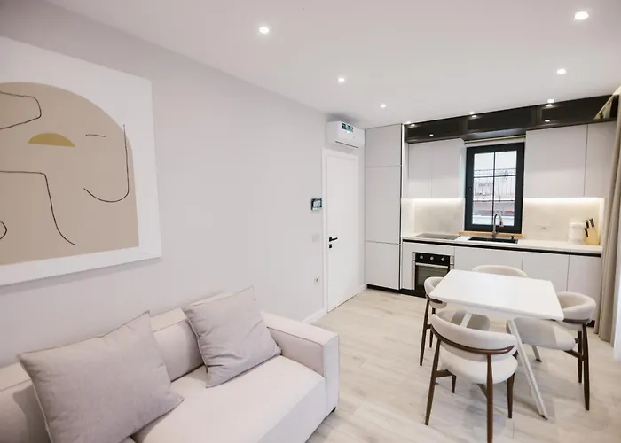 Alko Cozy 1-bedroom 0-a 公寓 科尔察